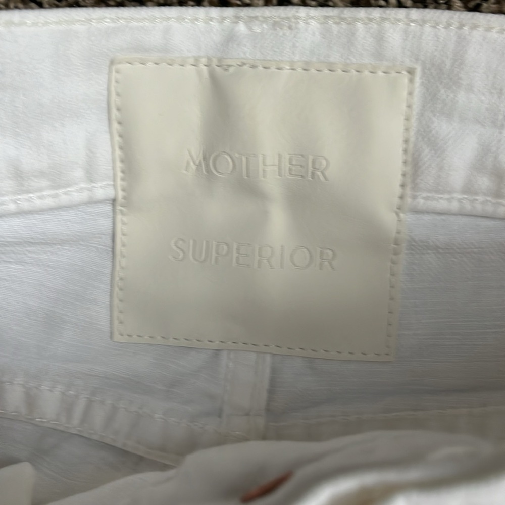 Mother Superior Jean The Scrapper Cuff Ankle Fray White Jean, like new - Picture 4 of 7